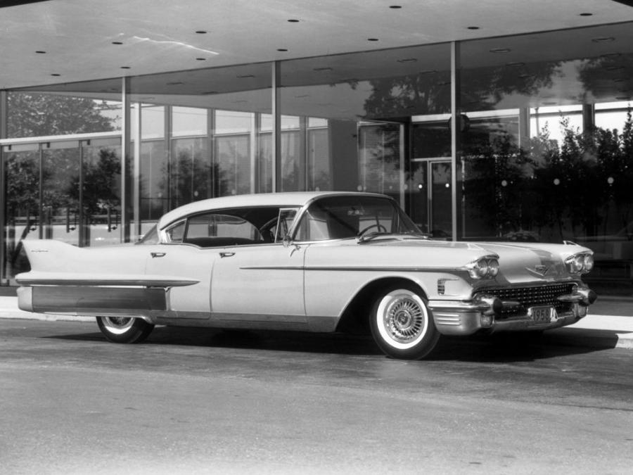  Cadillac Series 60 Fleetwood Special 1958 года  (фото 2 из 6)